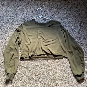 Army green distressed cropped pull over